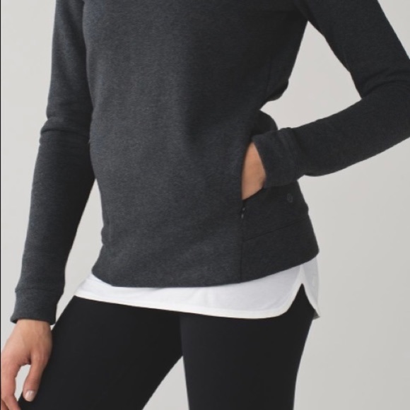 Lululemon & go Endeavor long sleeve heathered black cutout sweater size 4 - Picture 4 of 14